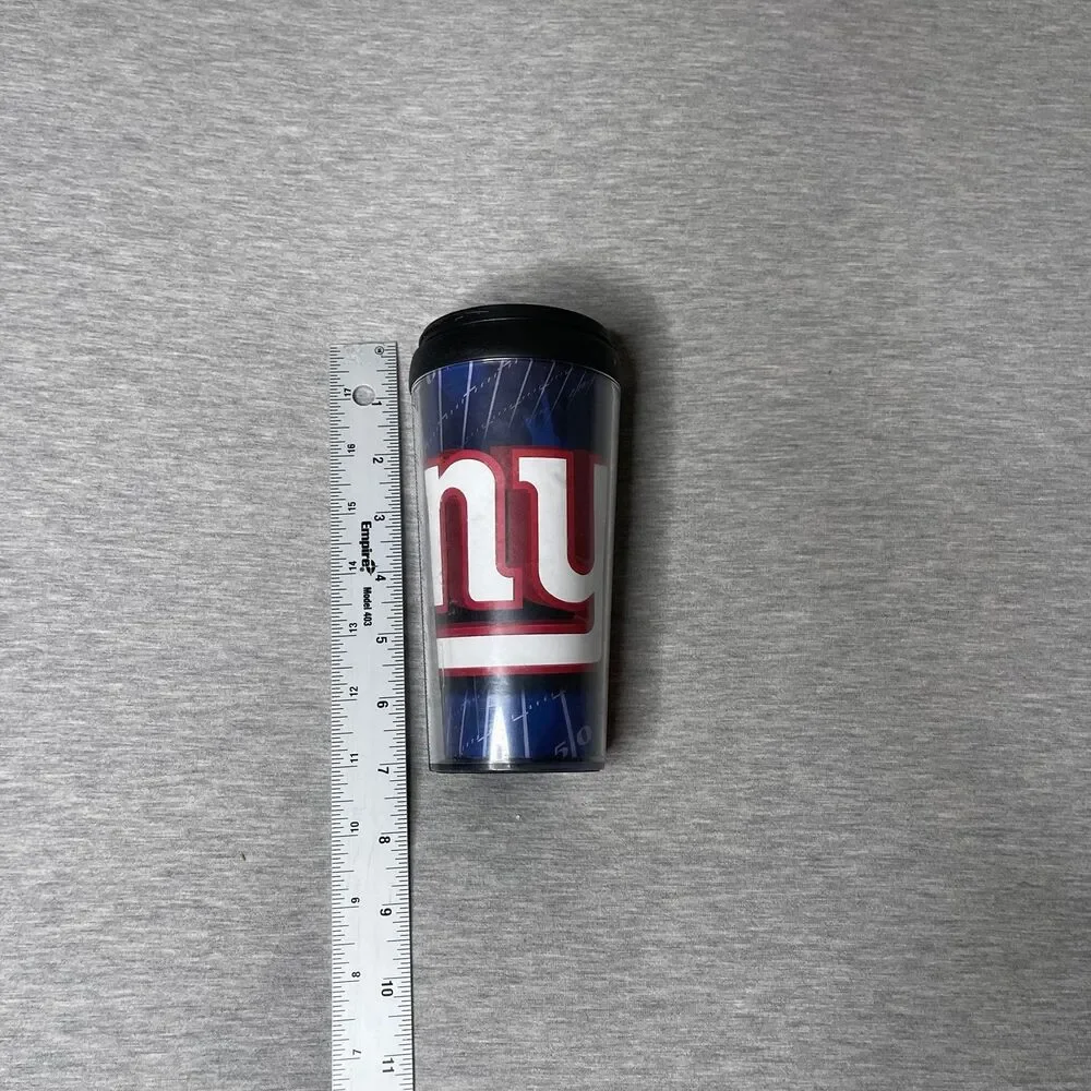 NFL New York Giants 2011 NFC Champions Hot & Cold Insulated 16 Oz. Tumbler Mug